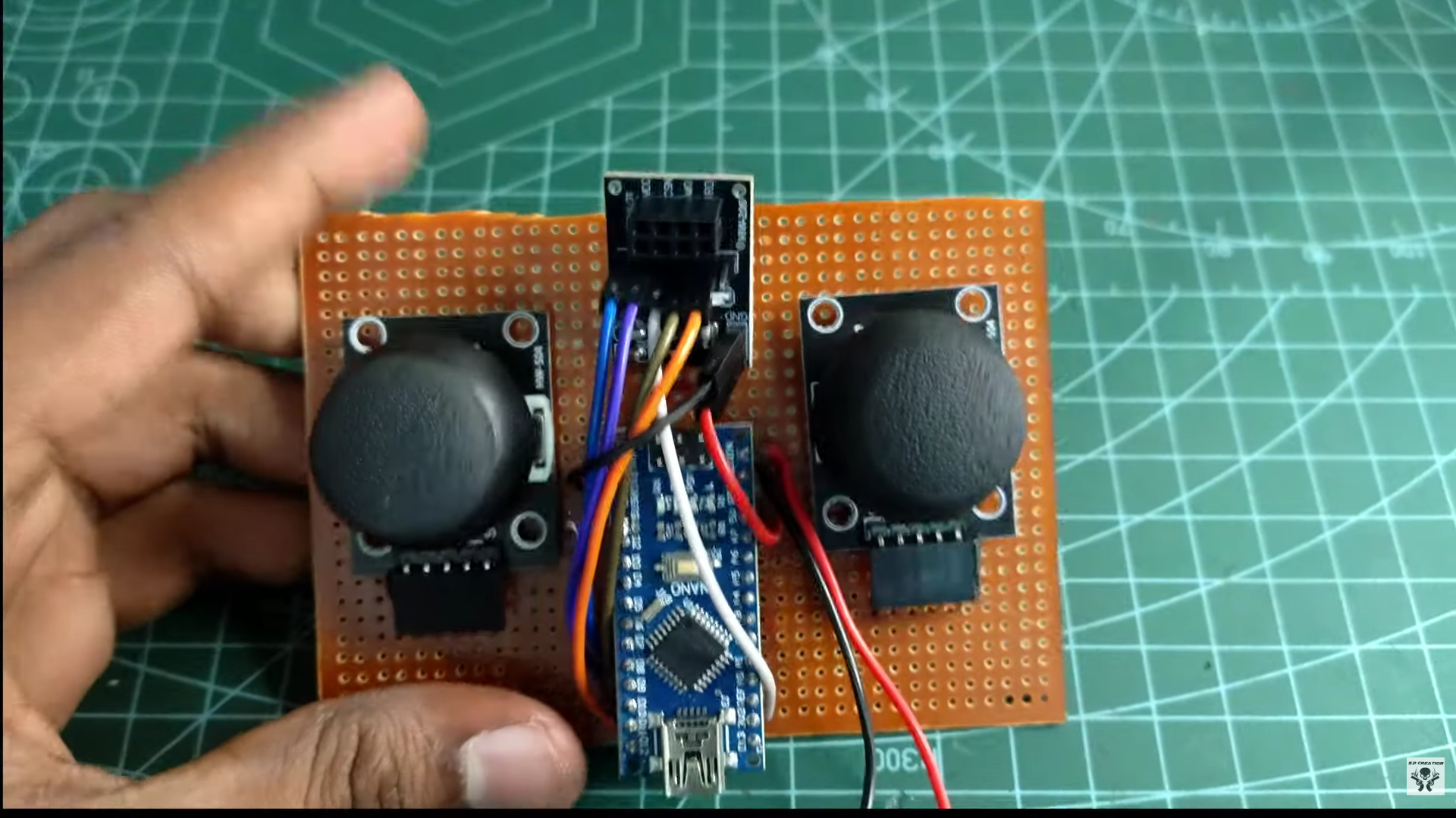 Build Your Own 7-Channel RC Transmitter and Receiver Using Arduino and NRF24L01+ photo 3
