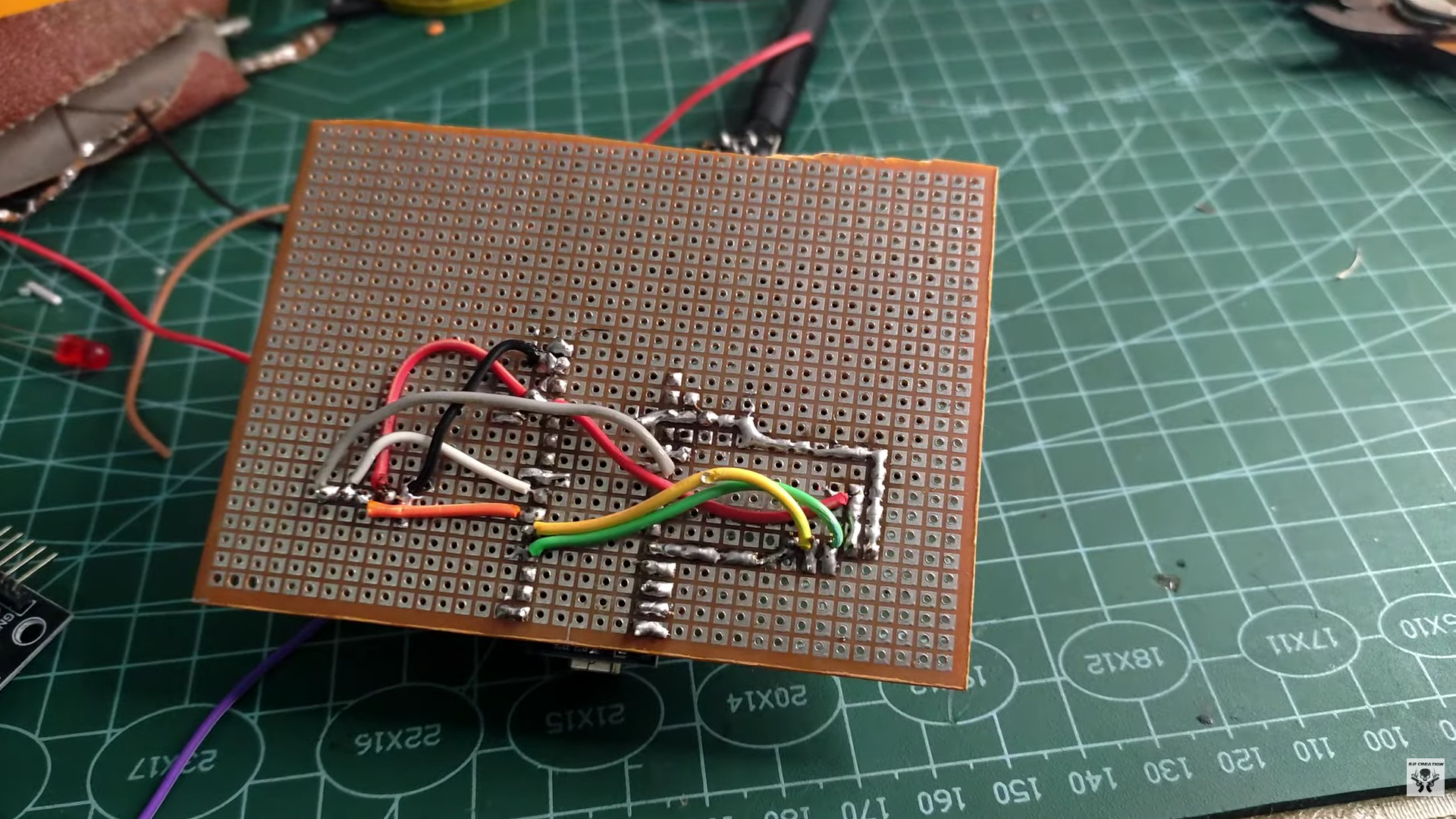 Build Your Own 7-Channel RC Transmitter and Receiver Using Arduino and NRF24L01+ photo 4